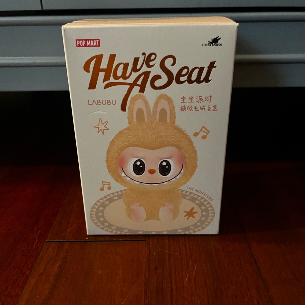 AUTHENTIC - SEALED: Pop Mart Labubu 'Have A Seat' - US SELLER